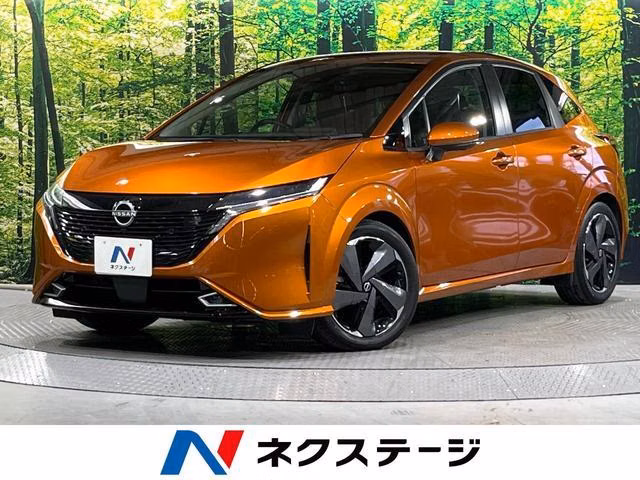 NISSAN AURA