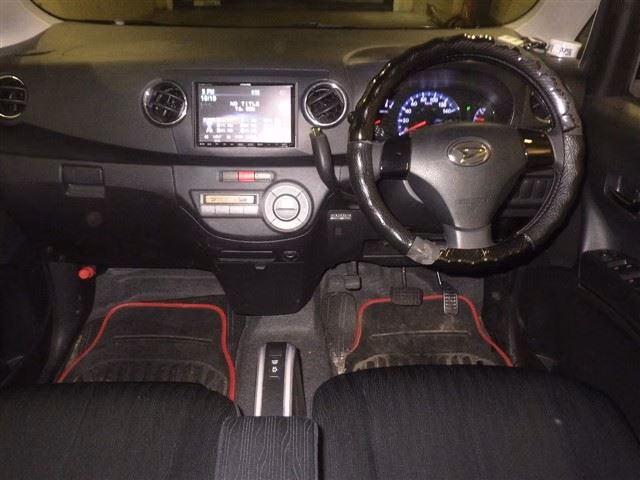 DAIHATSU TANTO EXE