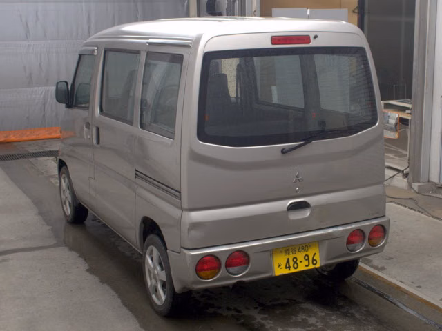 MITSUBISHI MINICAB