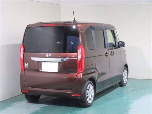 HONDA N-BOX