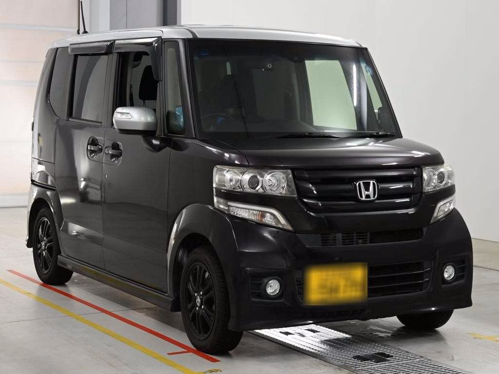 HONDA N-BOX