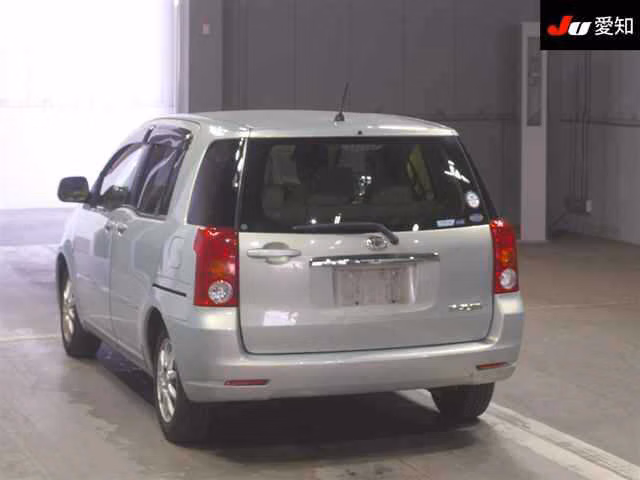 TOYOTA RAUM