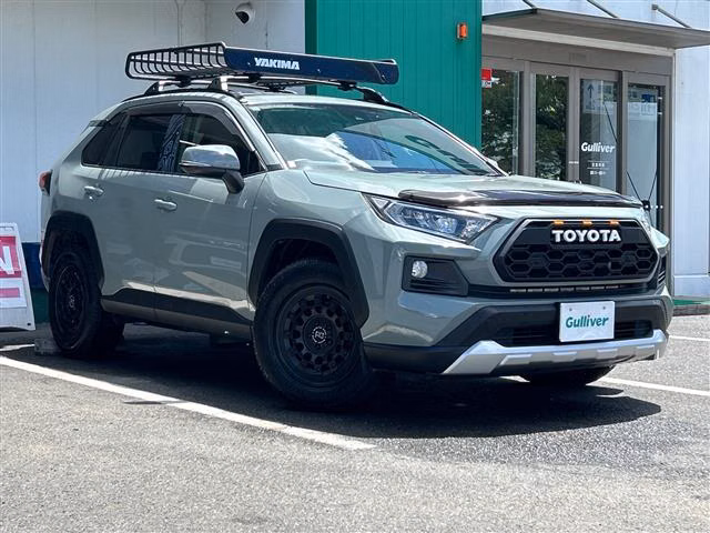 TOYOTA RAV4