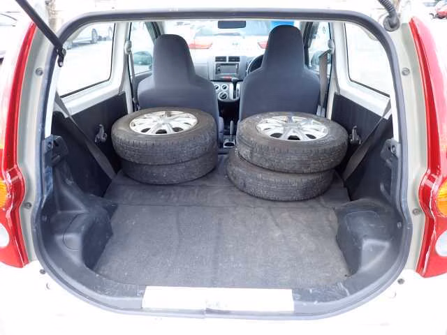 DAIHATSU MIRA