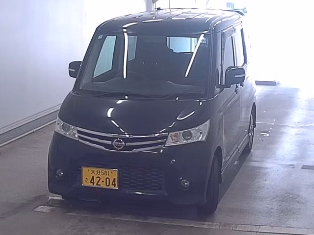 NISSAN ROOX