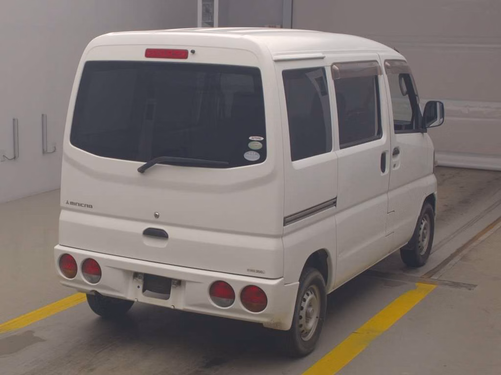 MITSUBISHI MINICAB
