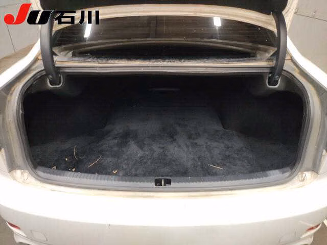 LEXUS IS350