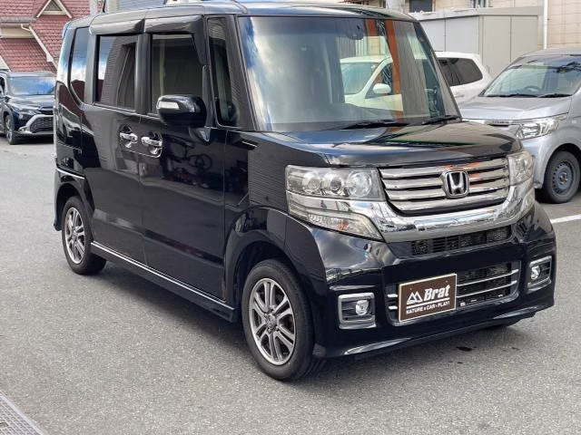 HONDA N-BOX