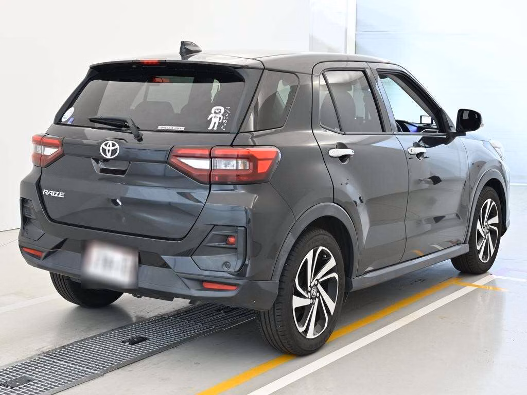 TOYOTA RAIZE