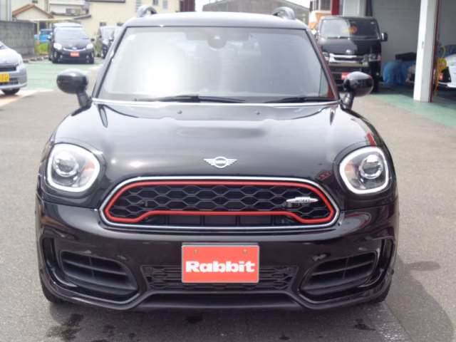 MINI CROSSOVER