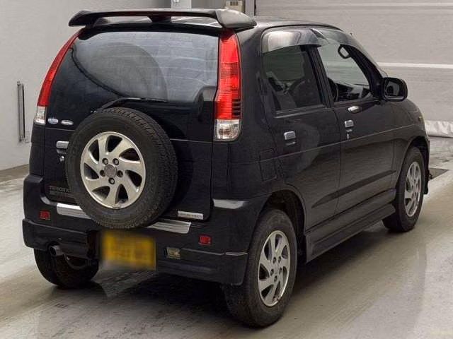 DAIHATSU TERIOS KID
