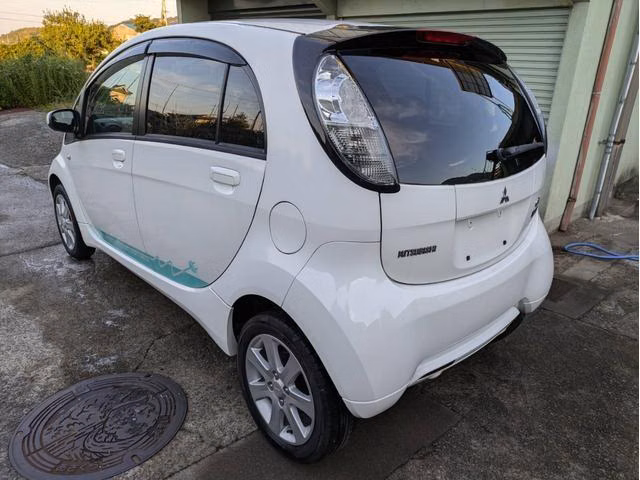 MITSUBISHI I-MIEV