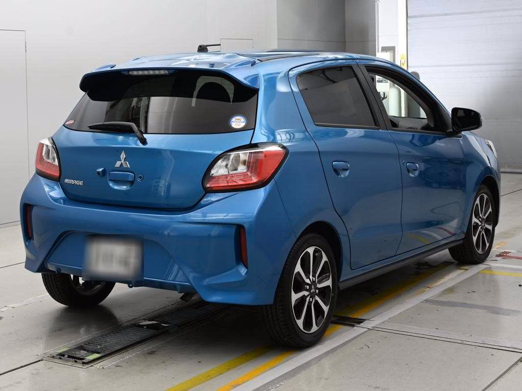MITSUBISHI MIRAGE