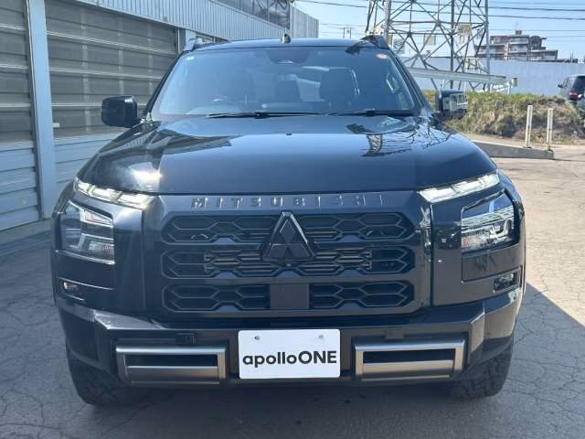 MITSUBISHI TRITON