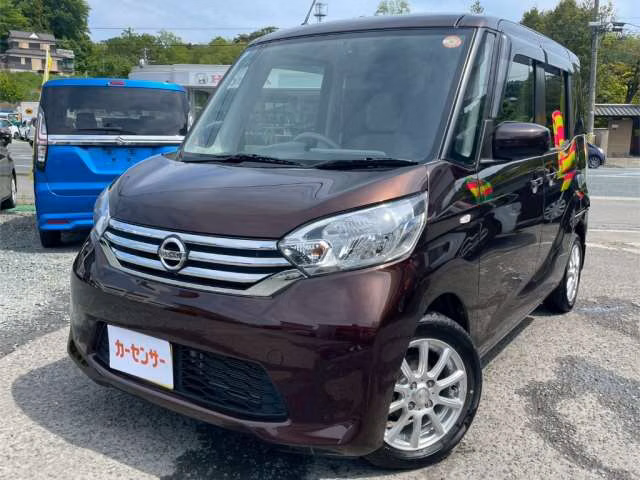 NISSAN DAYZ ROOX