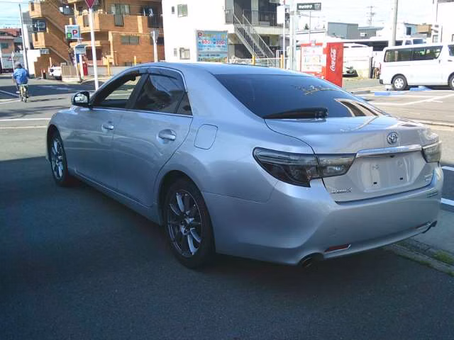 TOYOTA MARK X