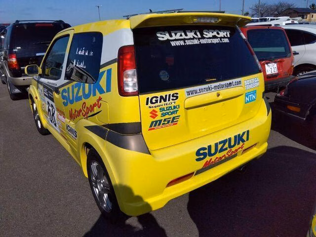SUZUKI SWIFT