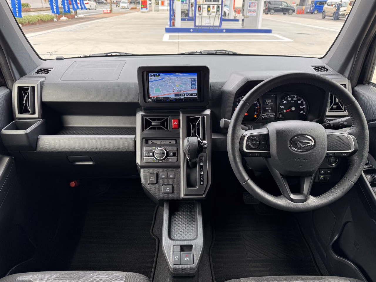 DAIHATSU TAFT