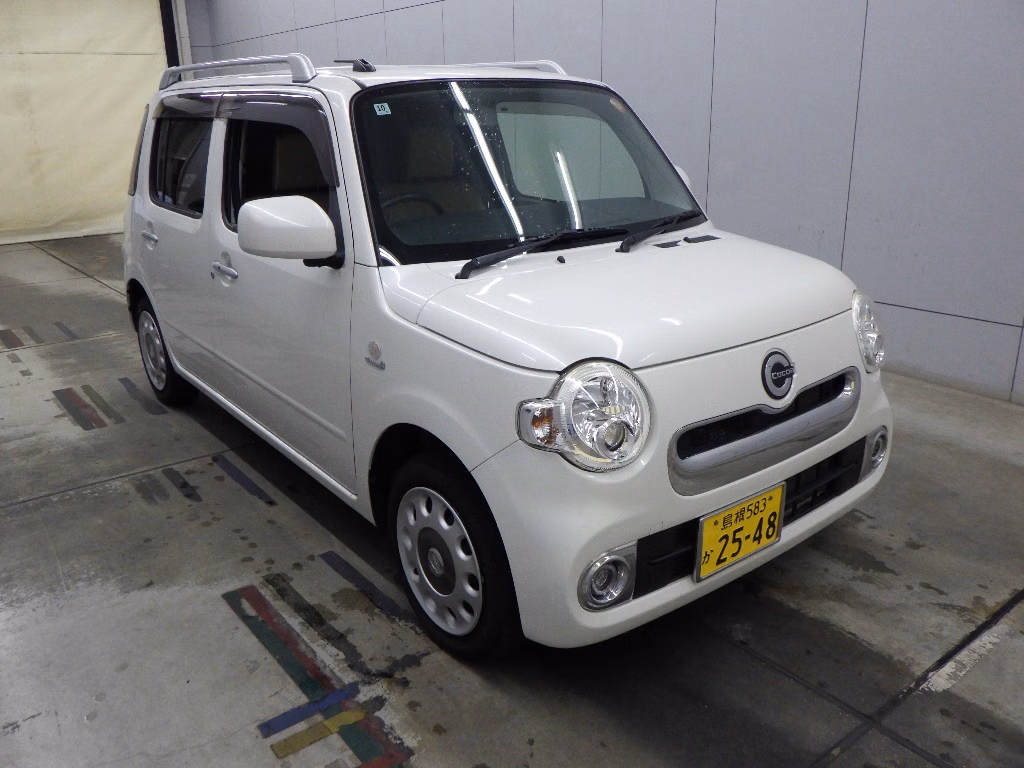DAIHATSU MIRA COCOA