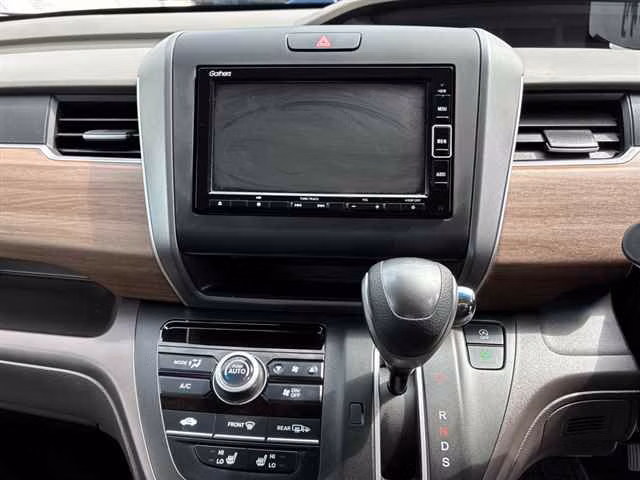 HONDA FREED+