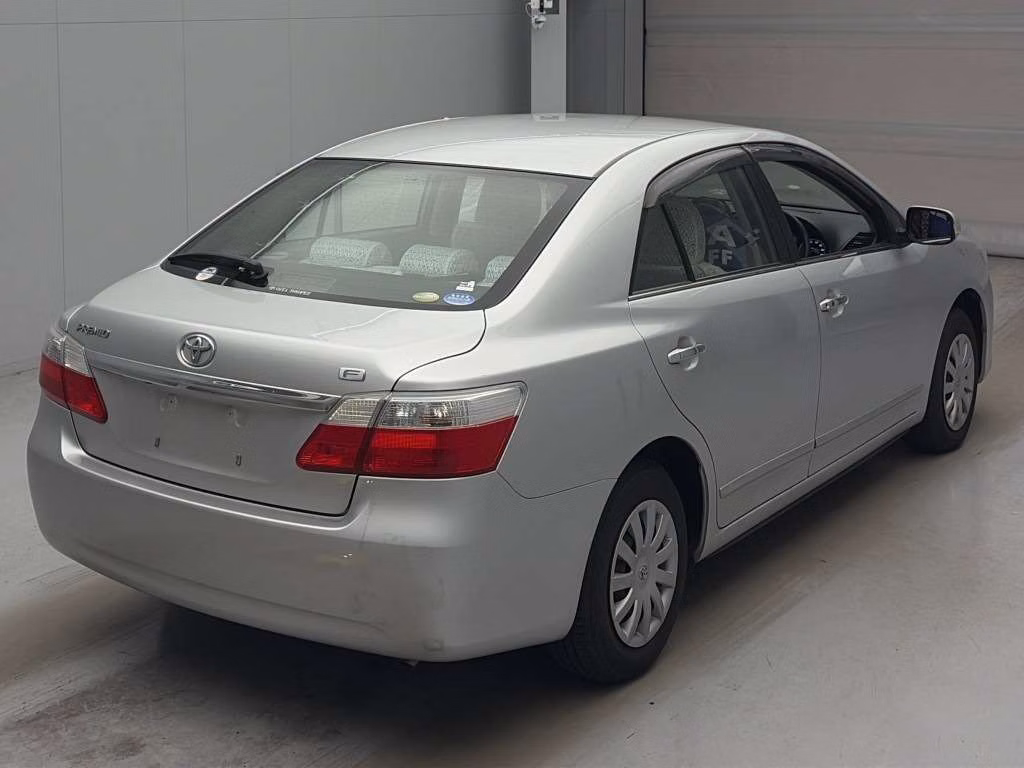 TOYOTA PREMIO
