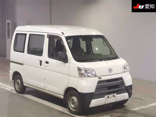 TOYOTA PIXIS VAN