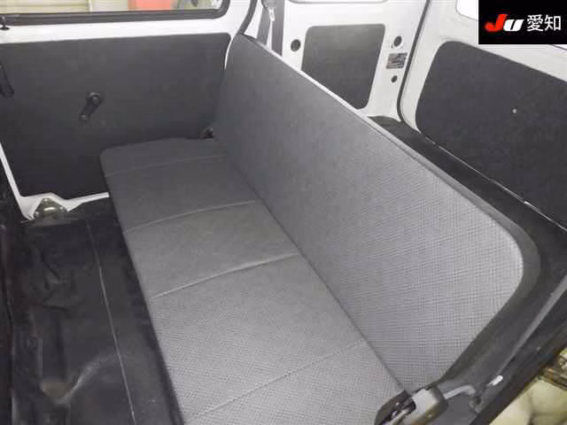 TOYOTA PIXIS VAN