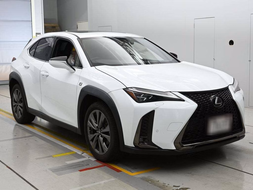 LEXUS UX200