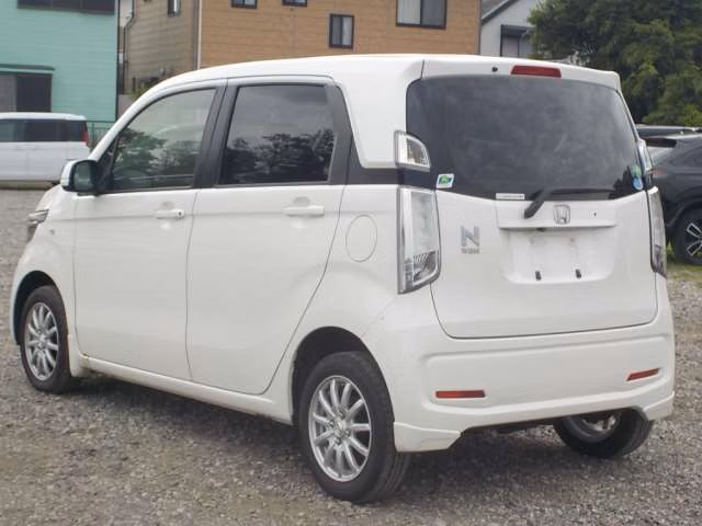 HONDA N-WGN