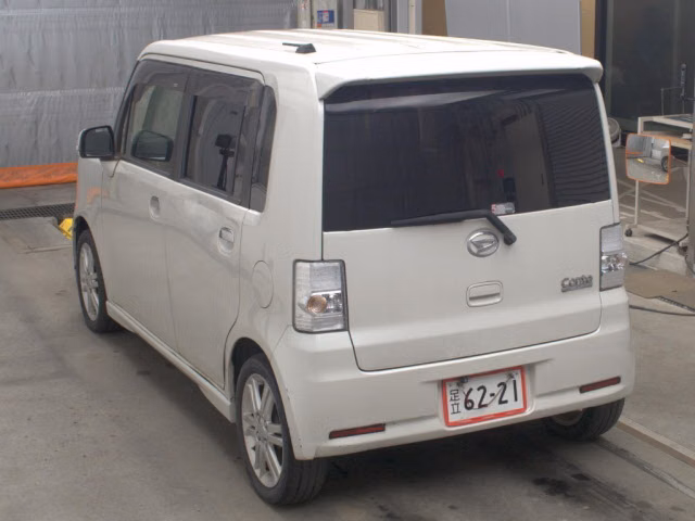 DAIHATSU MOVE CONTE