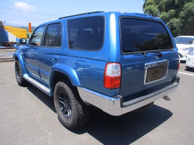 TOYOTA HILUX SURF