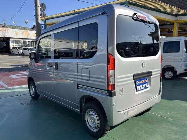 HONDA N-VAN