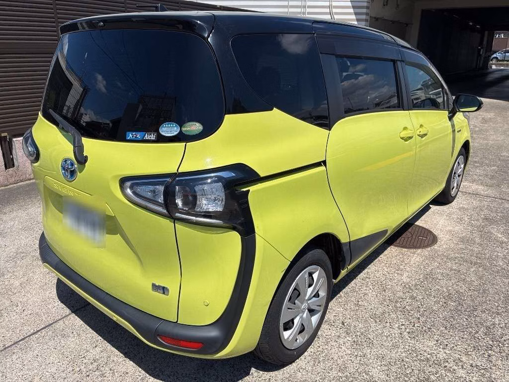 TOYOTA SIENTA