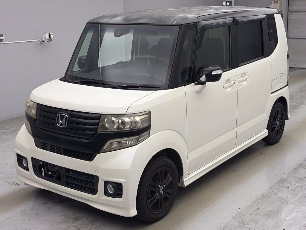 HONDA N-BOX