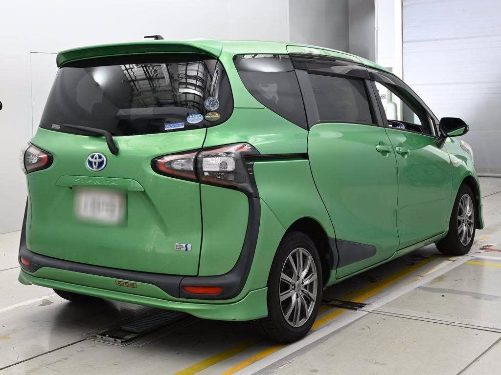 TOYOTA SIENTA