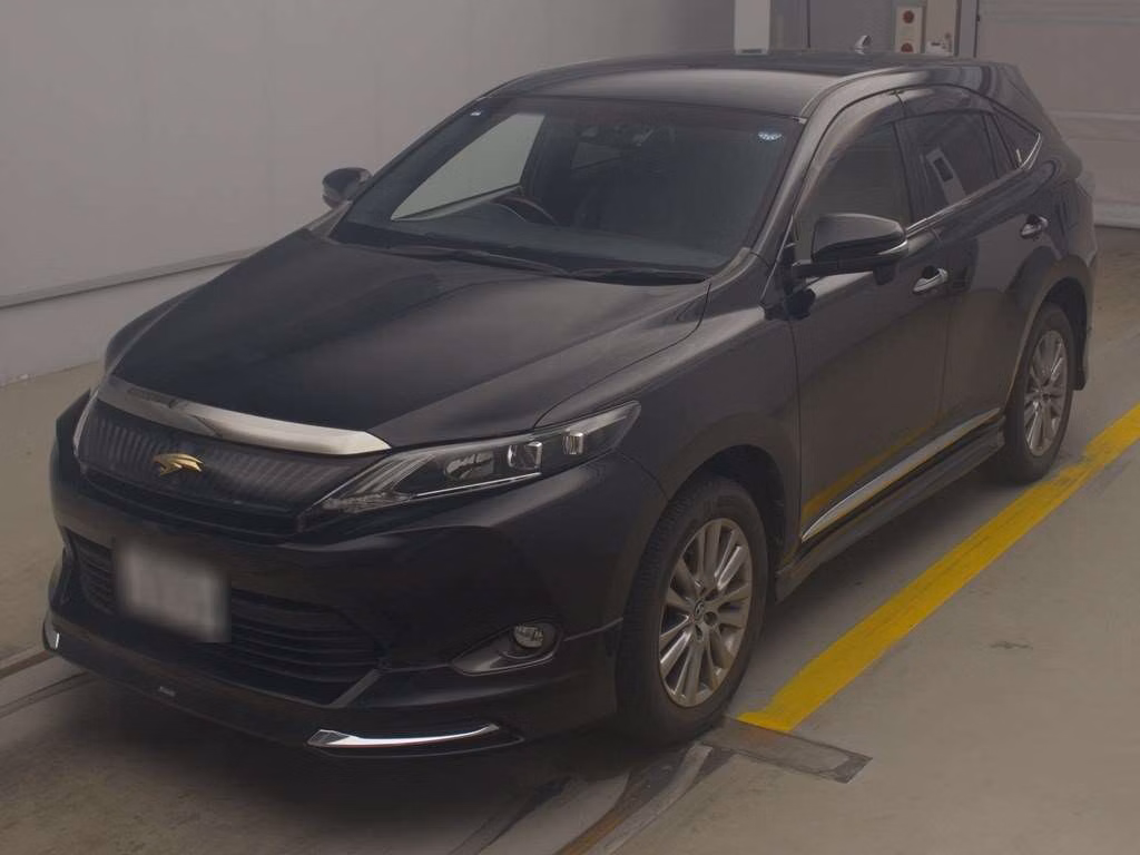 TOYOTA HARRIER