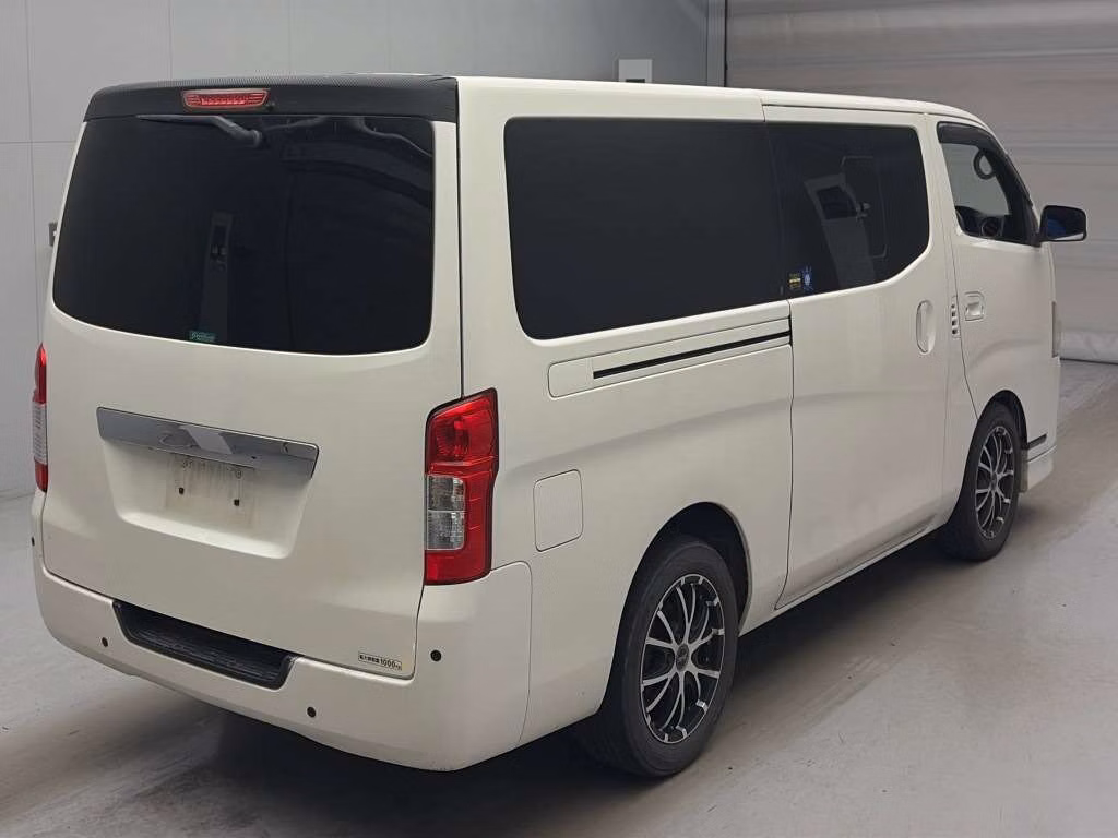 NISSAN NV350 CARAVAN