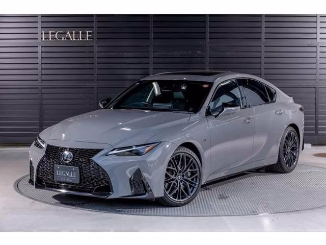LEXUS IS500