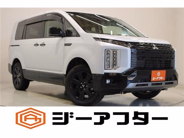 MITSUBISHI DELICA D:5