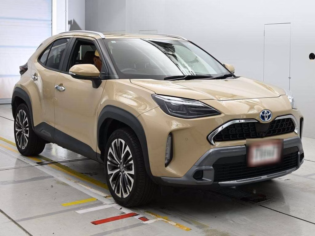 TOYOTA YARIS CROSS