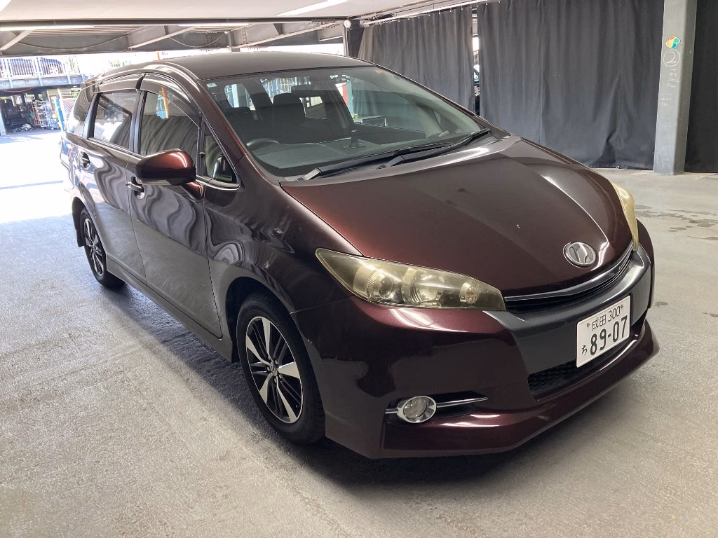 TOYOTA WISH