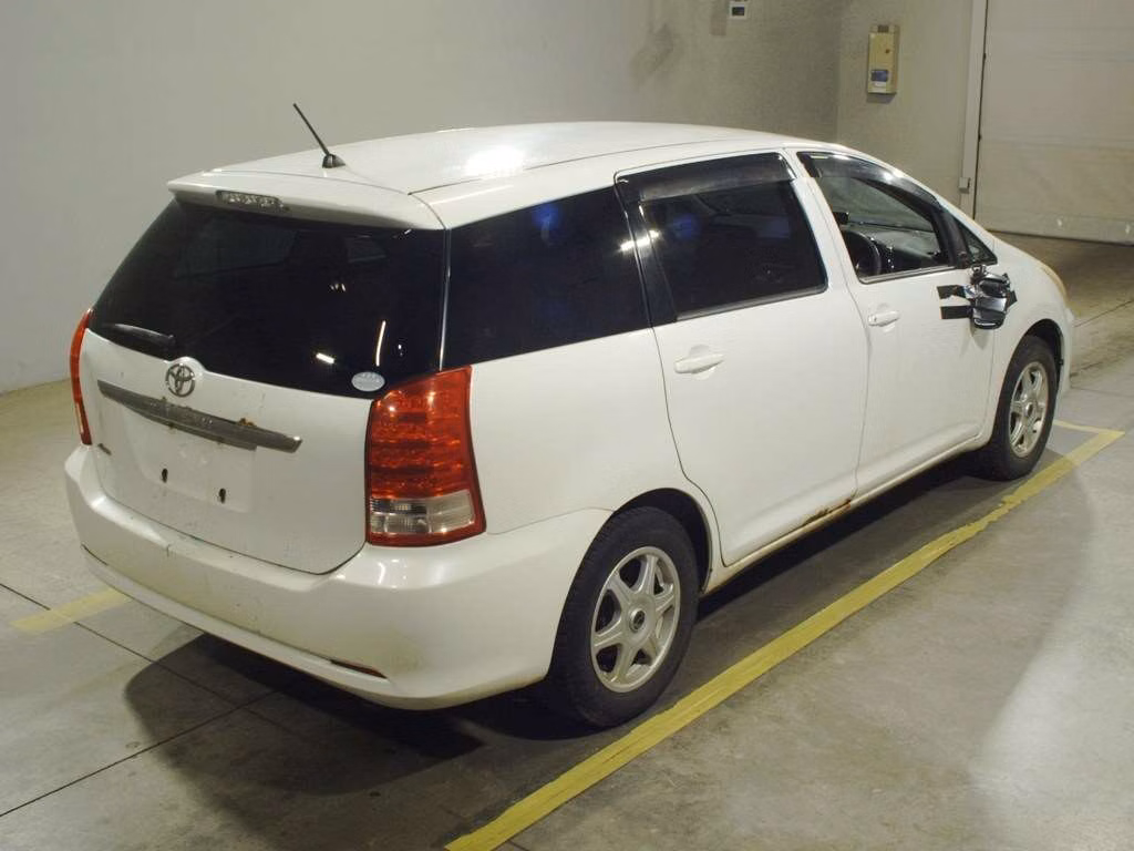 TOYOTA WISH