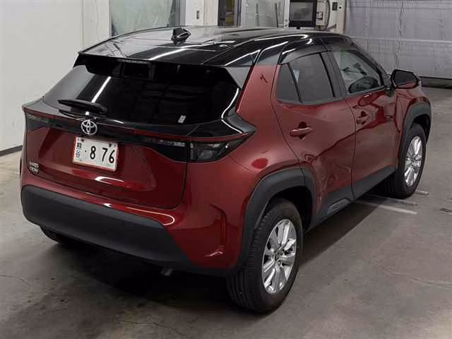 TOYOTA YARIS CROSS