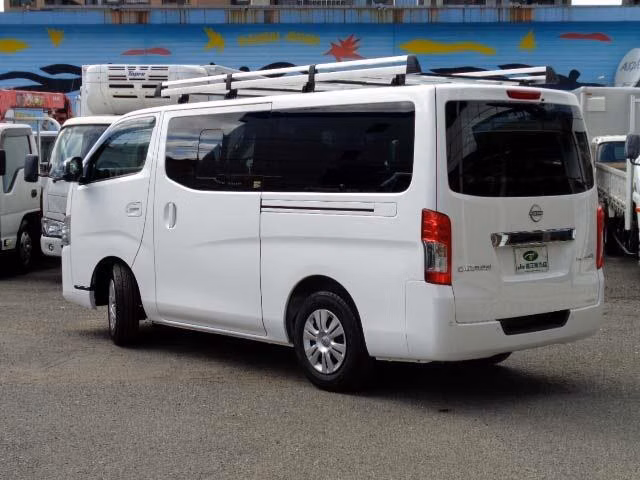 NISSAN CARAVAN