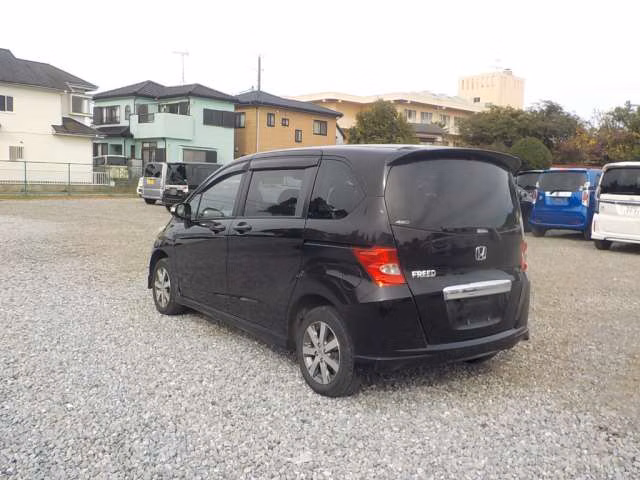 HONDA FREED