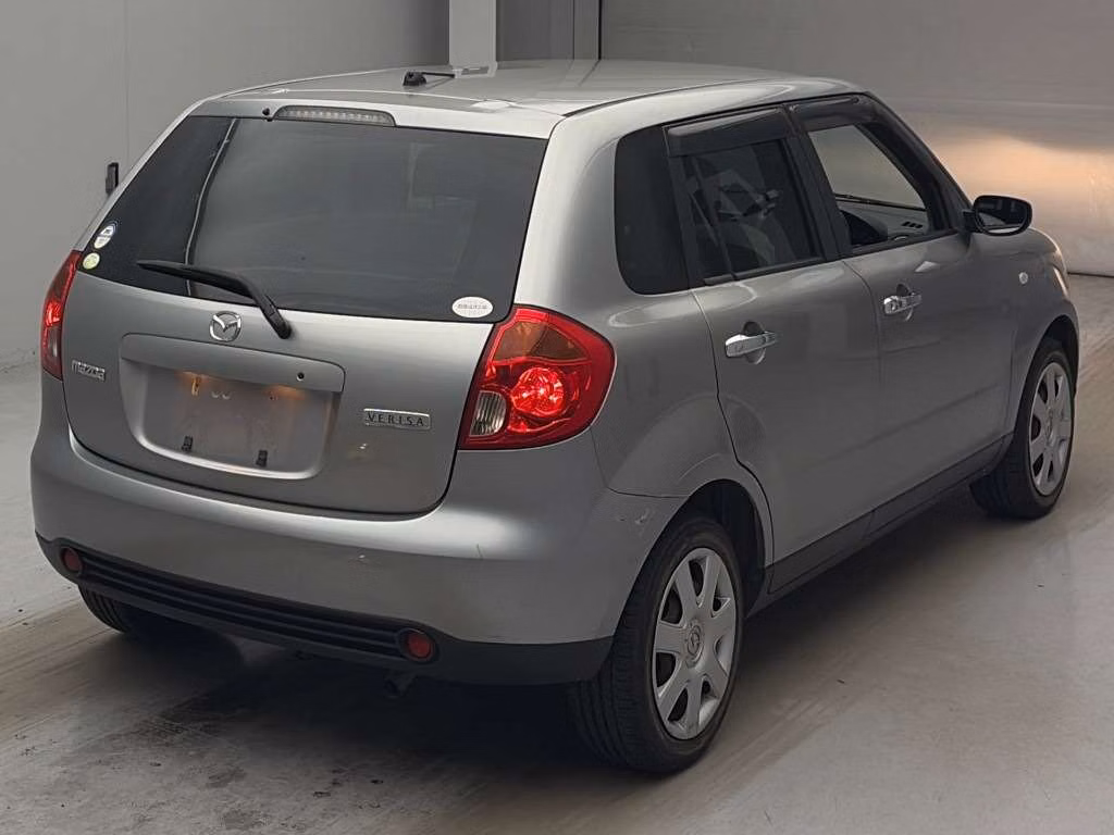 MAZDA VERISA