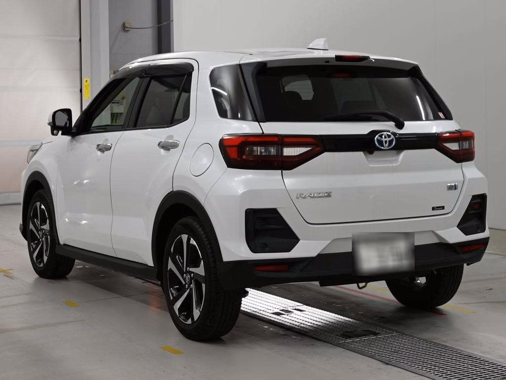 TOYOTA RAIZE