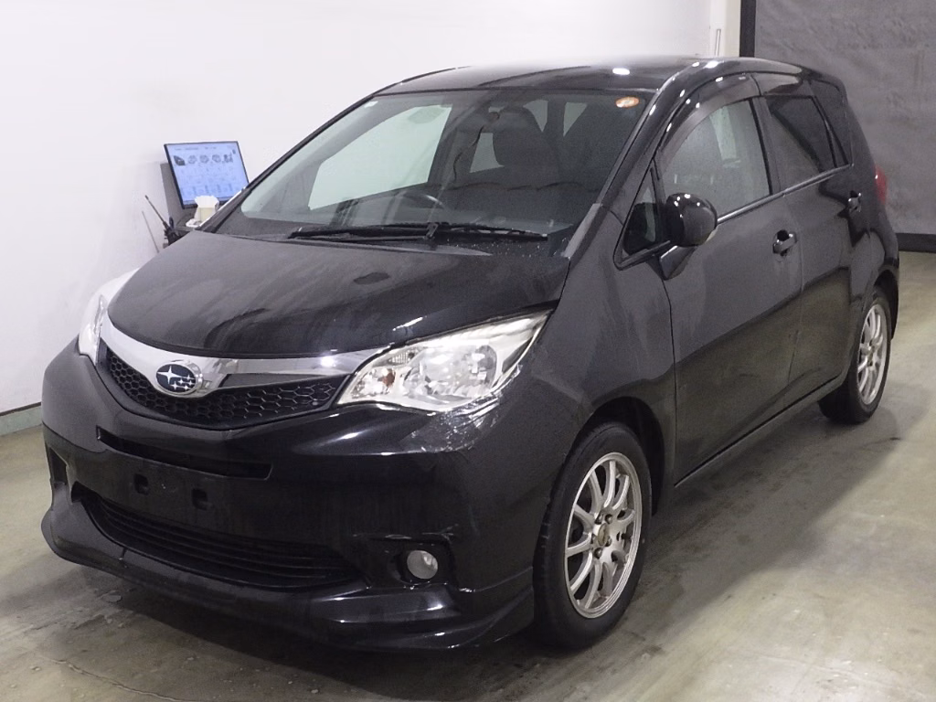 SUBARU TREZIA