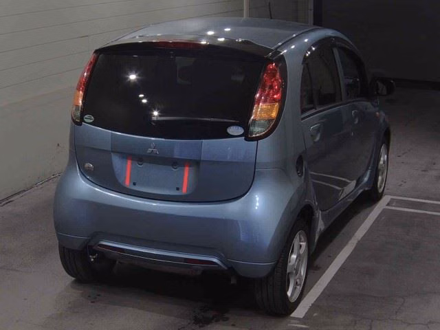 MITSUBISHI I