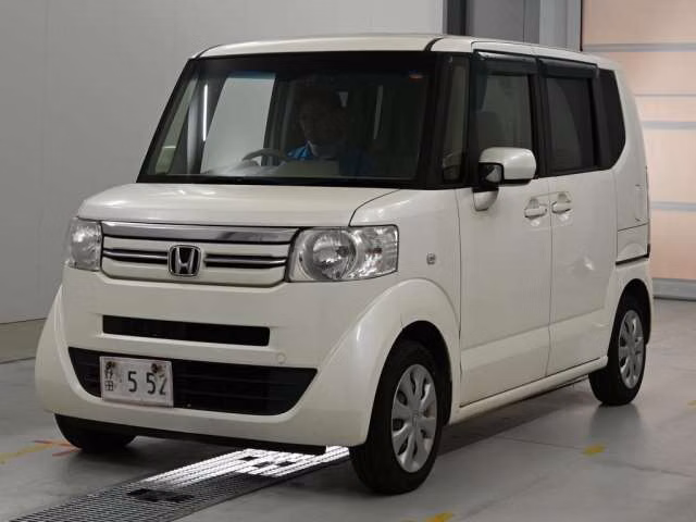HONDA N-BOX